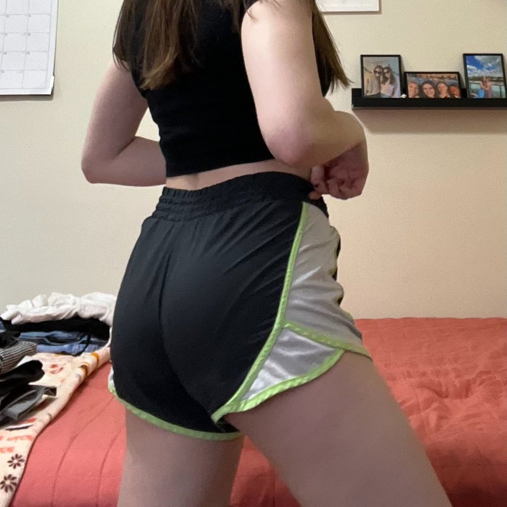 Old Navy Athletic Shorts ~ Size XS